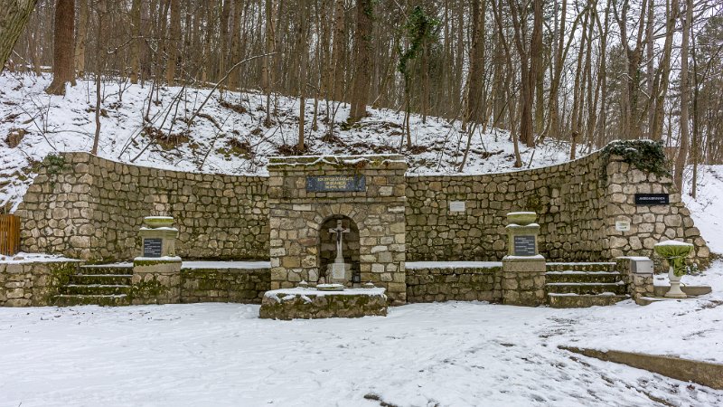 _DSC5105.jpg - Kriegerdenkmal