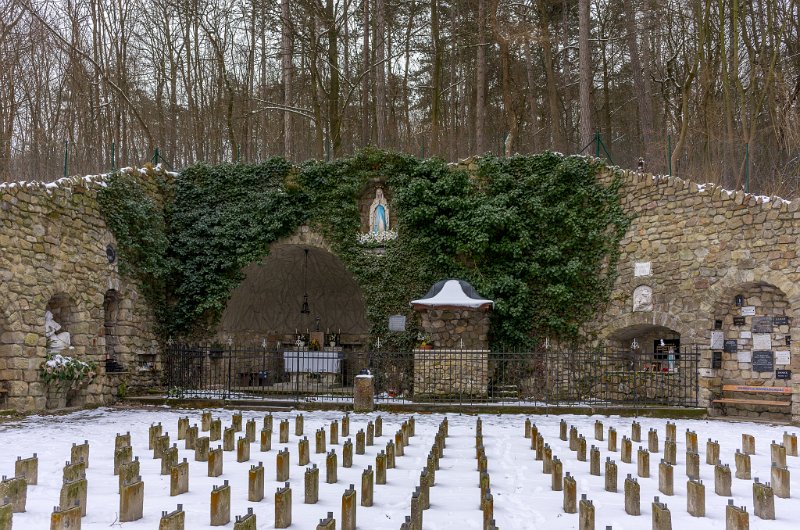 _DSC5109.jpg - Lourdes Grotte (seit 1935)