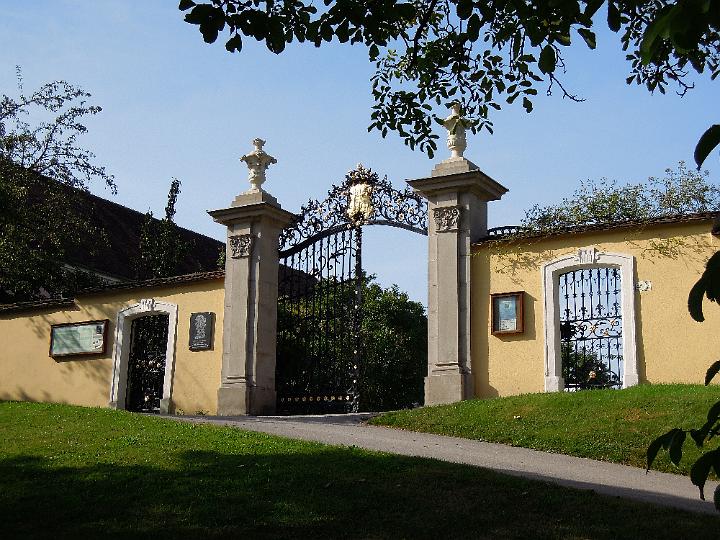 DSCN1292.JPG - Eingang zum Hofgarten