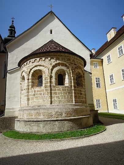 DSCN1318.JPG - Romanische Apsis