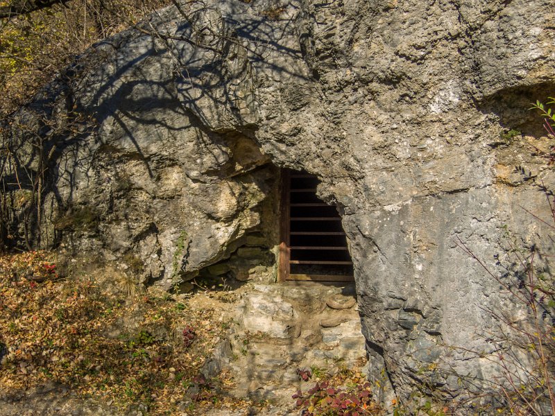 DSCN9578.jpg - Eingang zur Güntherhöhle