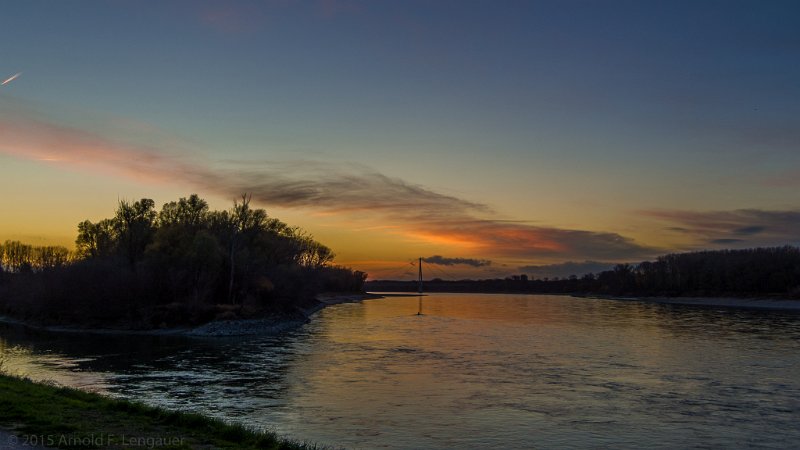 DSCN9641.jpg - Abend am Strom ...