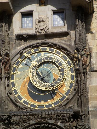 DSCN6679.jpg - Astronomische Uhr