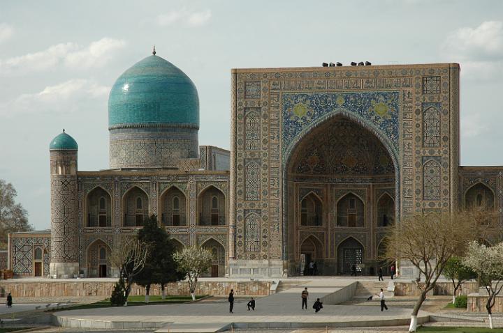 DSC_8037.JPG - Medrese Tillakori