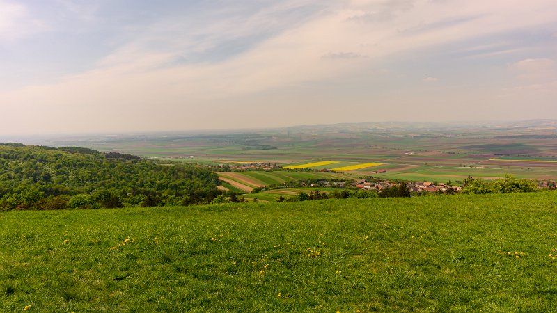 _DSC6422.jpg - Blick vom Michelberg ins Weinvielrtel